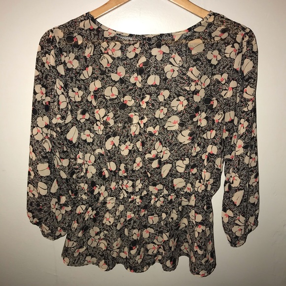 LILY ROSE Peplum Chiffon 3/4 sleeve top - Picture 3 of 8